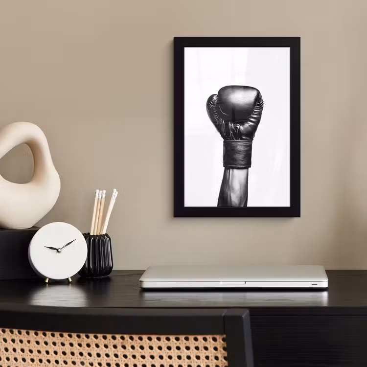 Poster met lijst - Bokshandschoen - Zwart - Hand — 3
