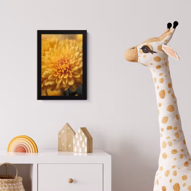 Poster met lijst - Geel - Chrysant - Zachtheid — 5