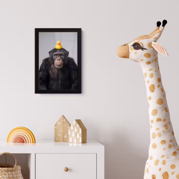 Poster met lijst - Chimpansee - Badeend - Grijs — 5