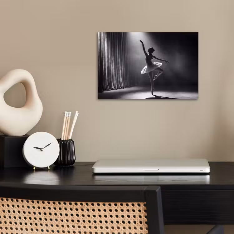 Poster - Danser - Podium - Zwart-wit - Kunst - Klassiek — 2