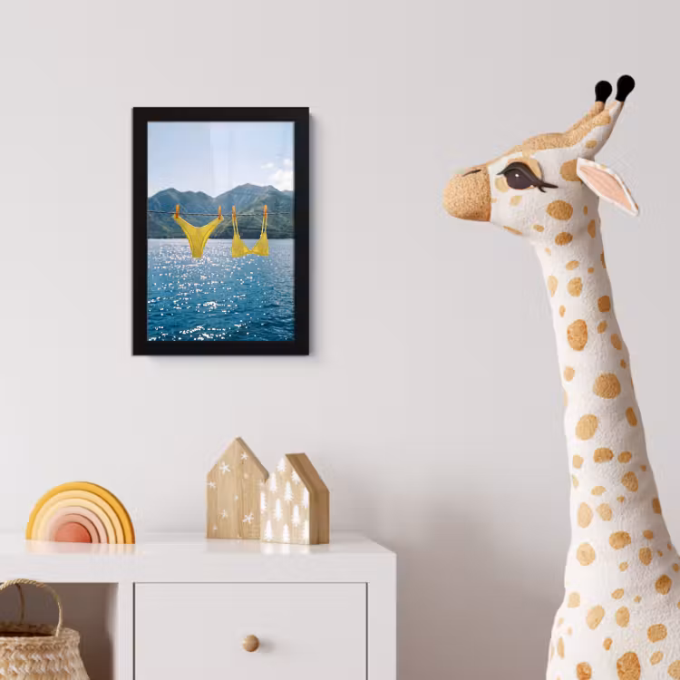 Poster met lijst - Badmode - Bikini - Zee - Bergen - Geel — 5