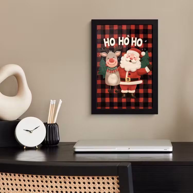Poster met lijst - Kerstman - Rendier - Tekst - Rood - Zwart — 3
