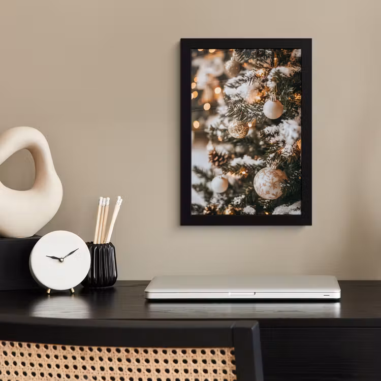 Poster met lijst - Kerst - Kerstboom - Winter - Binnen - Sneeuw — 3