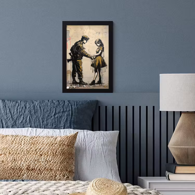 Poster met lijst - Soldaat - Meisje - Bruin - Graffiti — 4