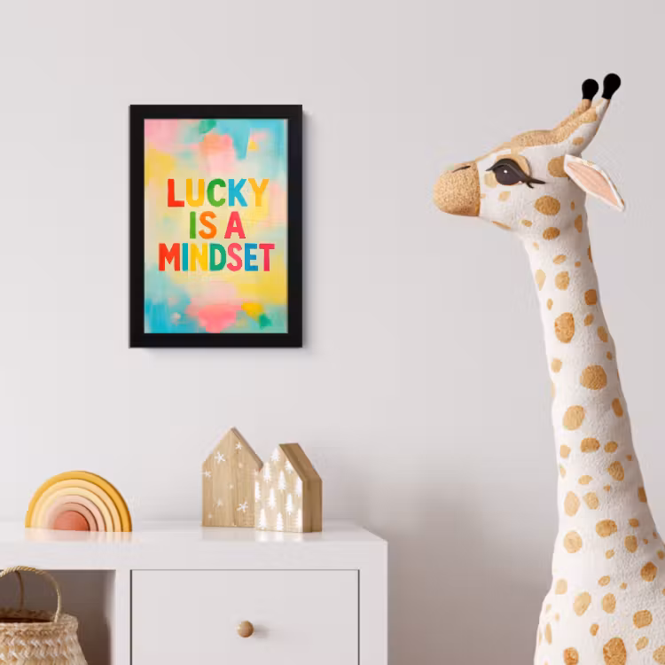 Poster met lijst - Quote - Lucky - Regenboogkleuren — 5