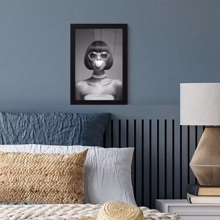 Poster met lijst - Vrouw - Zwart Wit - Ketting - Zonnebril — 4