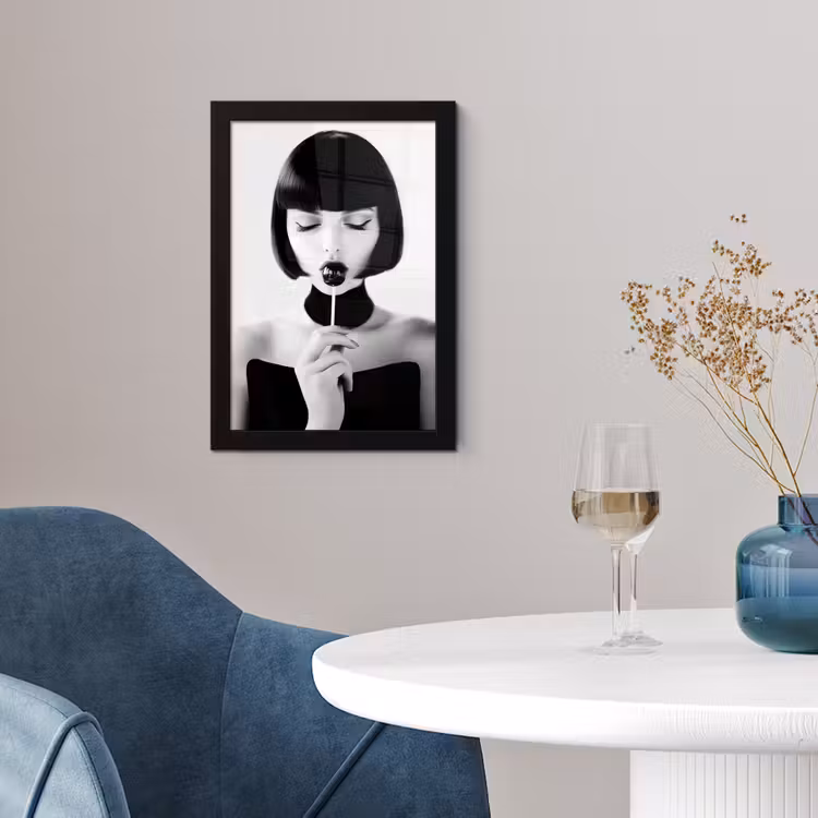 Poster met lijst - Vrouw - Lolly - Zwart - Wit — 2