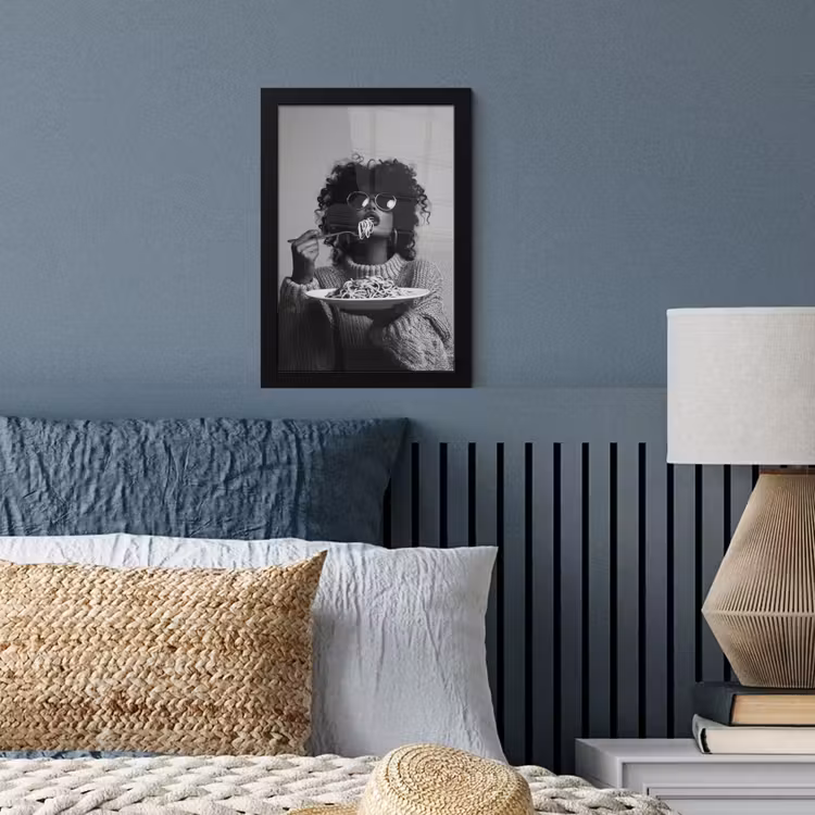 Poster met lijst - Vrouw - Pasta - Zwart - Wit — 4