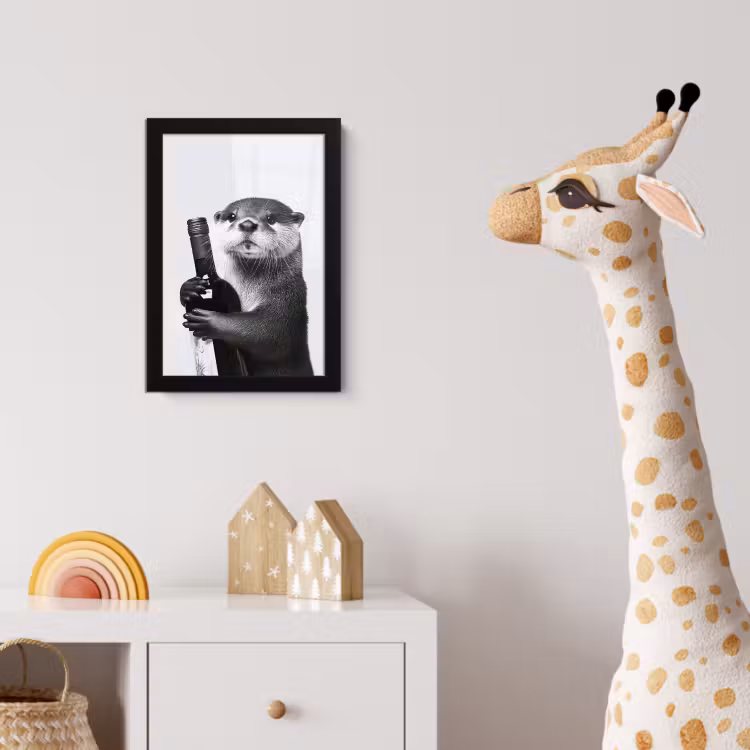 Poster met lijst - Wijnfles - Otter - Zwart — 5