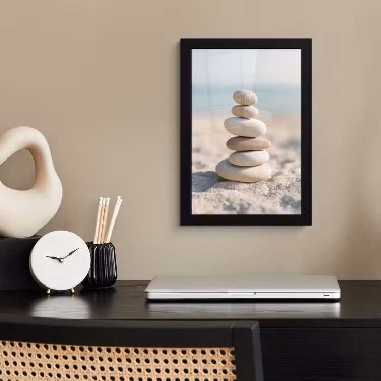 Poster met lijst - Stenen - Stapel - Zand - Zee — 3