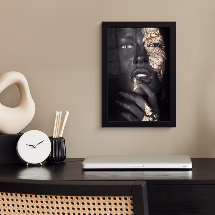 Poster met lijst - Vrouw - Bladgoud - Zwart - Huid - Luxe — 3