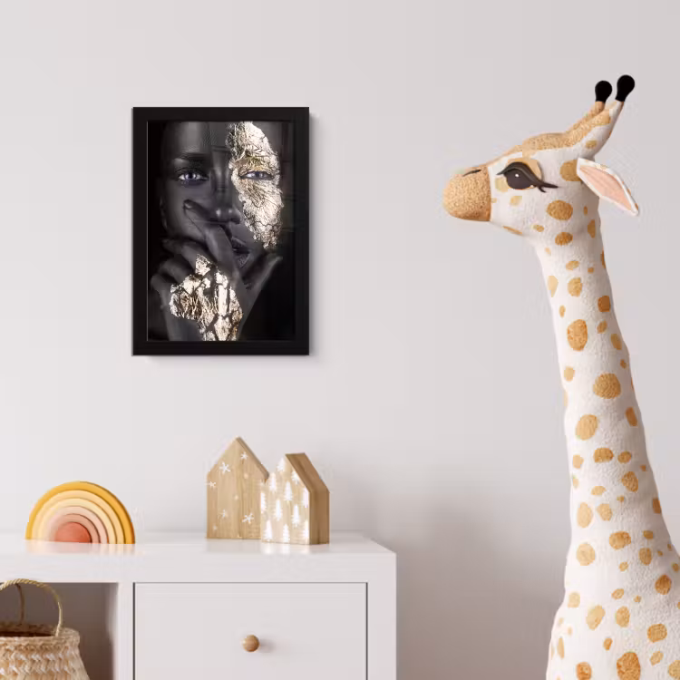 Poster met lijst - Vrouw - Goud - Zwart - Schmink - Luxe — 5