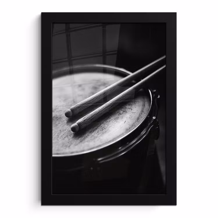 Poster met lijst - Trommel - Close-up - Drumstokken - Zwart — 1