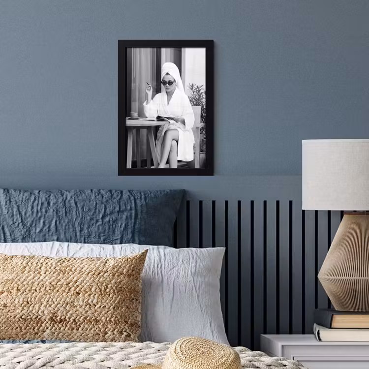 Poster met lijst - Modern - Vrouw - Zwart - Wit — 4