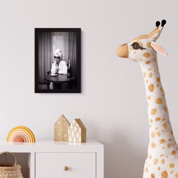 Poster met lijst - Vrouw - Bubbels - Zwart - Wit — 5