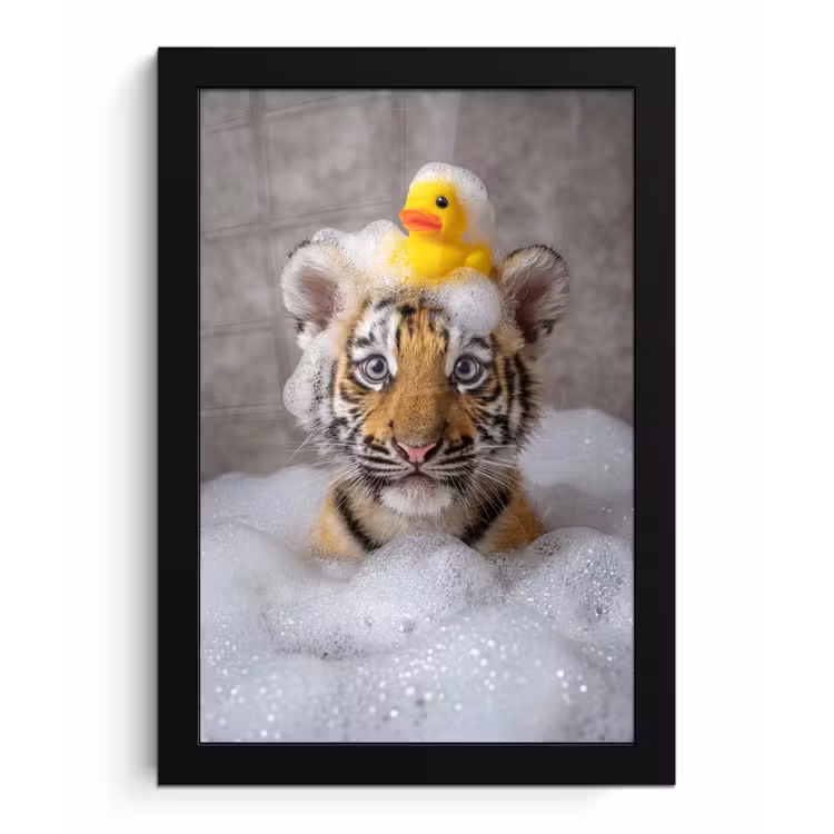Poster met lijst - Welpje - Bad - Geel — 1