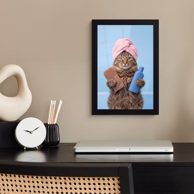Poster met lijst - Kat - Handdoek - Washand - Zeep — 3