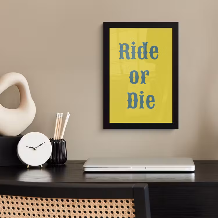 Poster met lijst - Ride or die - Geel - Blauw — 3