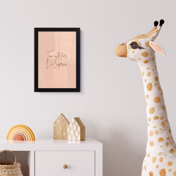 Poster met lijst - Too old for dicaprio - Roze - Groen — 5