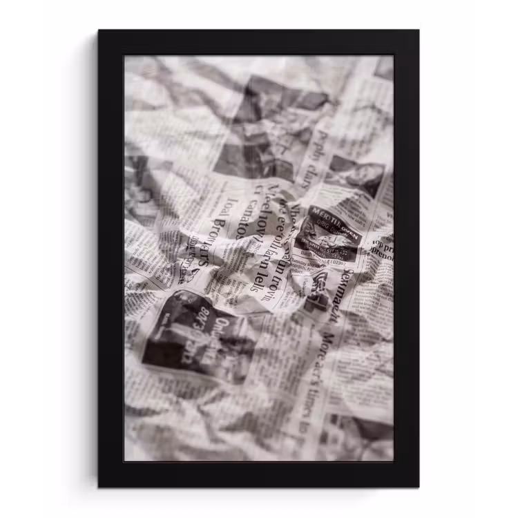 Poster met lijst - Krant - Gekreukeld - Textuur - Vintage - Zwart-wit — 1