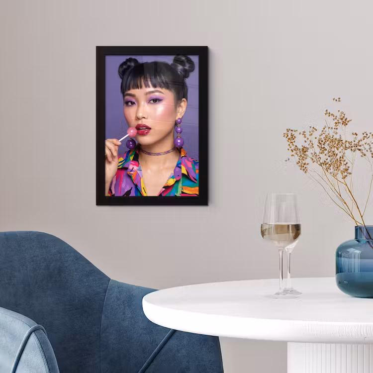 Poster met lijst - Vrouw - Portret - Make-up - Paars - Levendig — 2