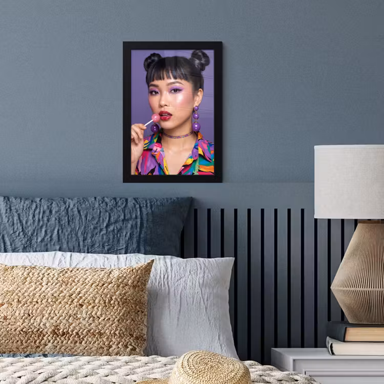 Poster met lijst - Vrouw - Portret - Make-up - Paars - Levendig — 4