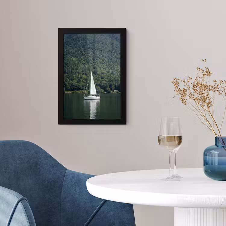 Poster met lijst - Zeilboot - Water - Bergen - Natuur - Groen — 2