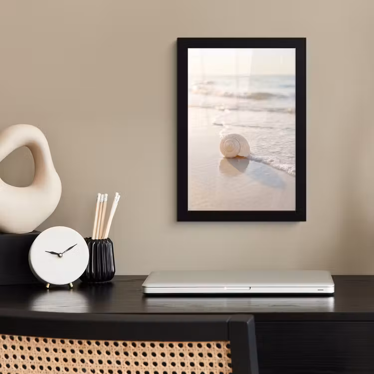 Poster met lijst - Zeeschelp - Strand - Zee - Natuur - Beige — 3