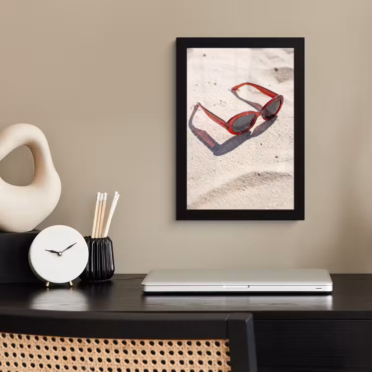 Poster met lijst - Zonnebril - Strand - Vakantie - Rood — 3