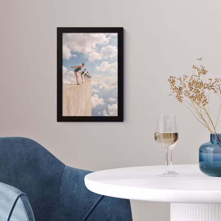 Poster met lijst - Vrouwen - Duikhouding - Wolken — 2