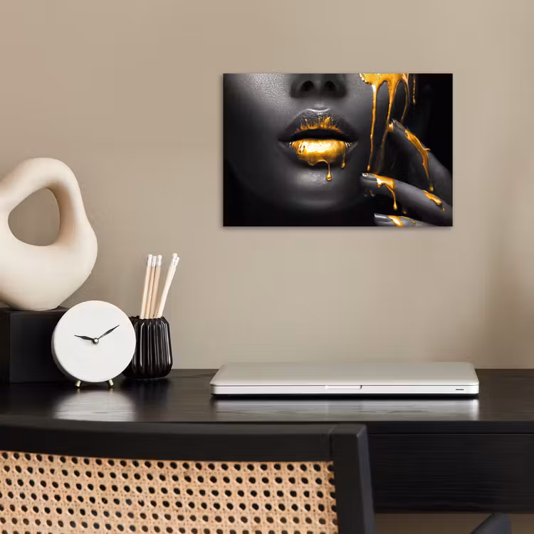 Poster - Vrouw - Zwart - Goud - Gezicht - Lippen — 2