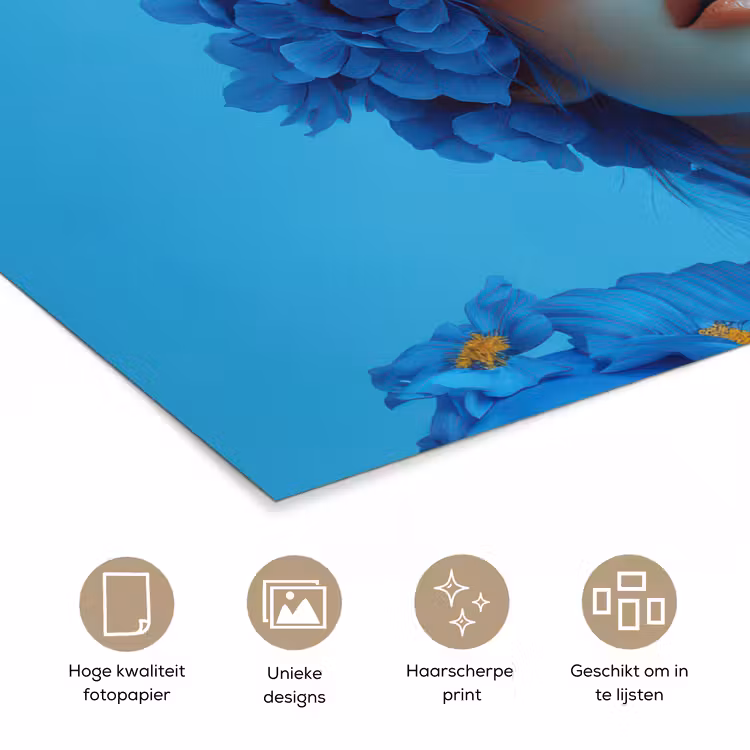 Poster - Vrouw - Bloem - Blauw - Modern - Bril - Portret — 5