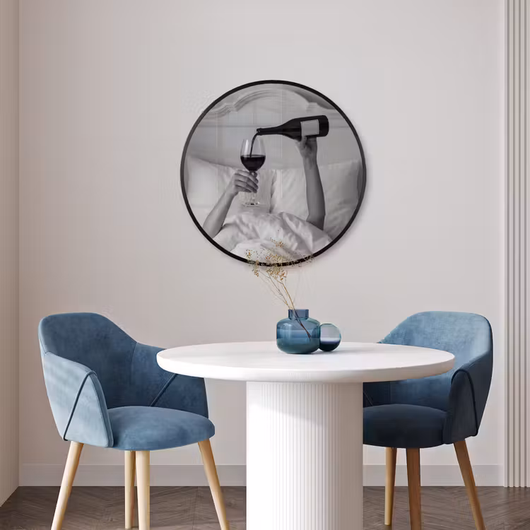 Ronde fotolijst - Lakens - Armen - Wijn - Glas — 3