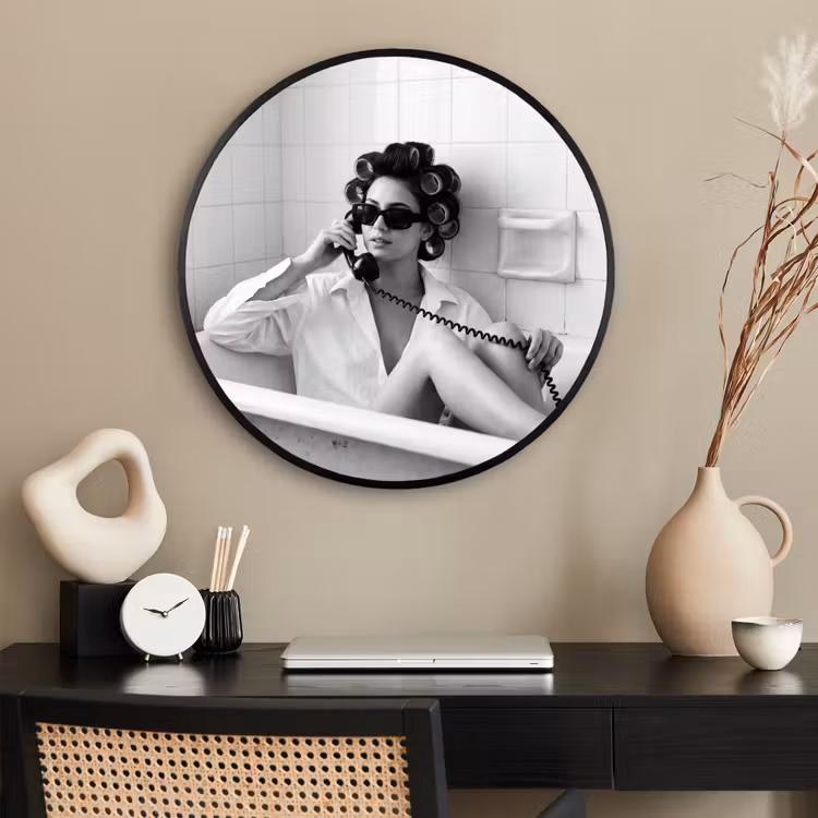 Ronde fotolijst - Bad - Vrouw - Zwart - Wit — 2