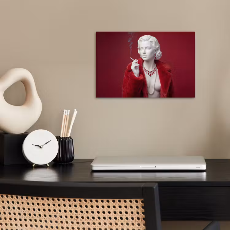 Poster - Vrouw - Bontjas - Mode - Klassiek - Rood — 2