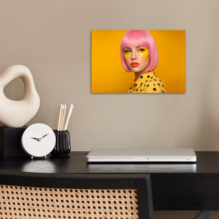 Poster - Vrouw - Portret - Abstract - Kleurrijk - Geel — 2