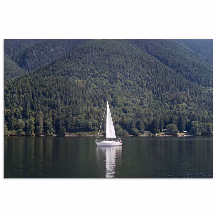 Poster - Zeilboot - Water - Bergen - Natuur - Groen — 1