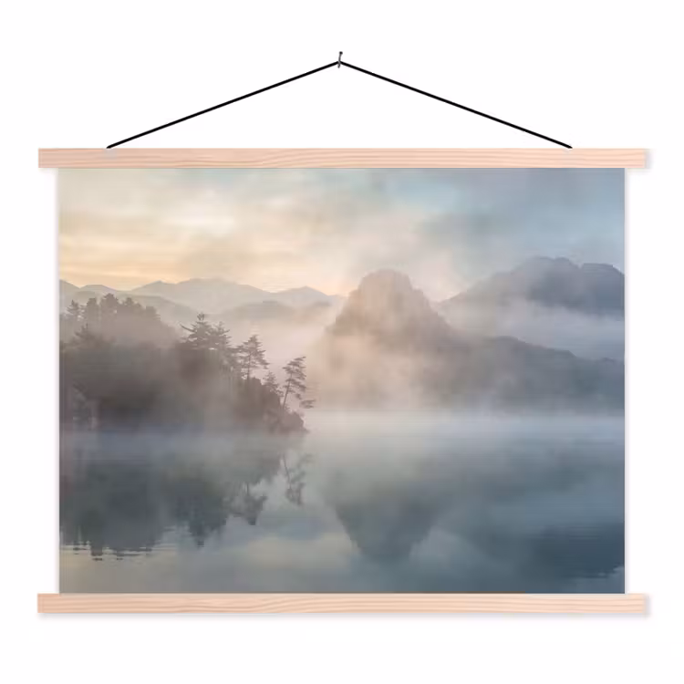 Schoolplaat - Landschap - Bergen - Mist - Water - Natuur — 1