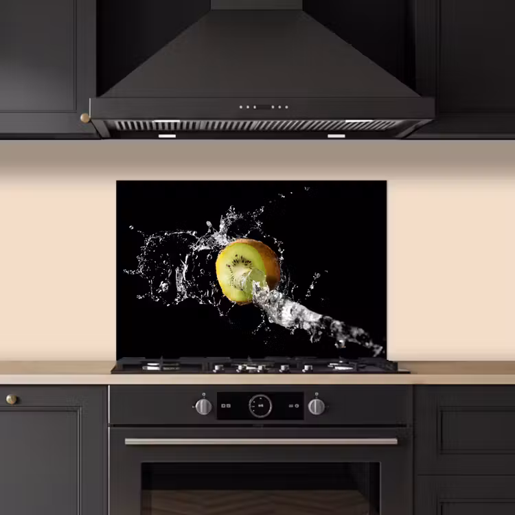 Spatscherm keuken - Kiwi - Fruit - Stilleven - Water - Zwart — 2