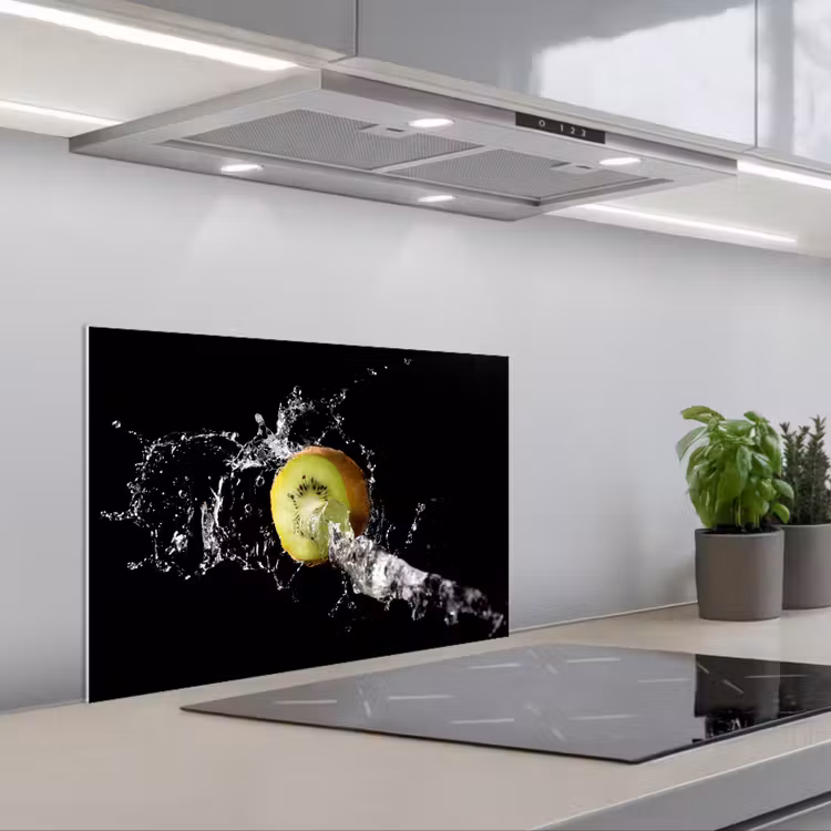 Spatscherm keuken - Kiwi - Fruit - Stilleven - Water - Zwart — 5