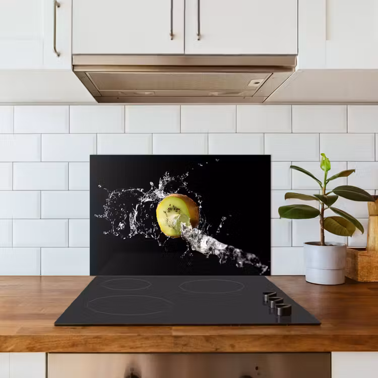 Spatscherm keuken - Kiwi - Fruit - Stilleven - Water - Zwart — 6