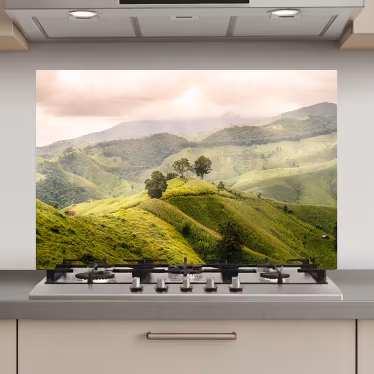 Spatscherm keuken - Landschap - Heuvels - Groen — 1