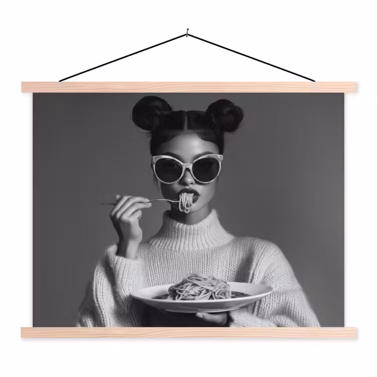 Schoolplaat - Vrouw - Pasta - Zonnebril — 1