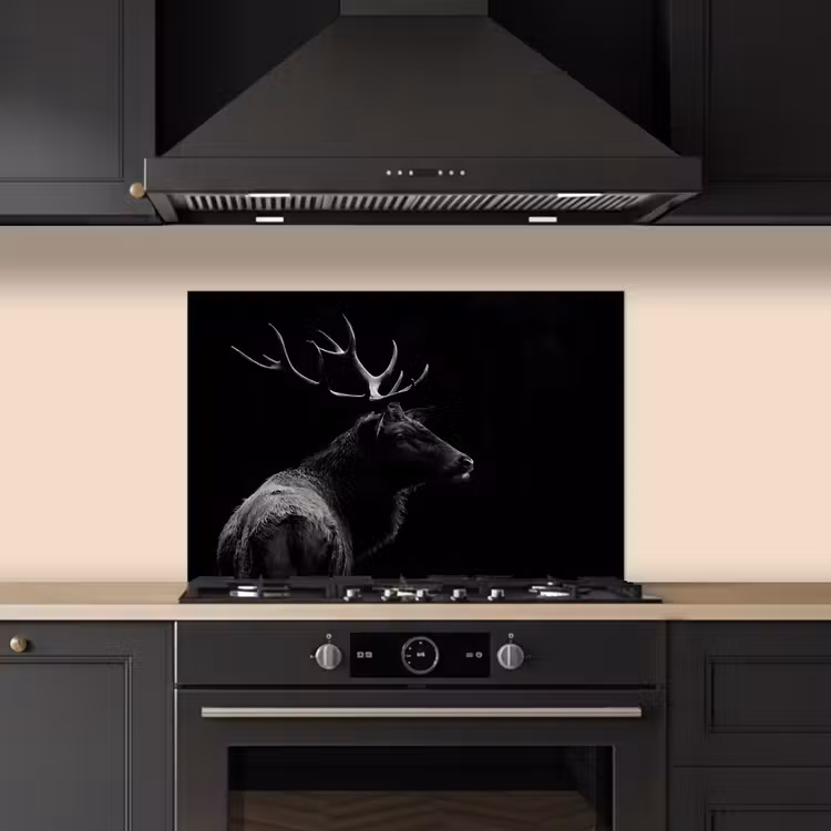 Spatscherm keuken - Hert - Zwart - Portret - Gewei - Dieren — 2