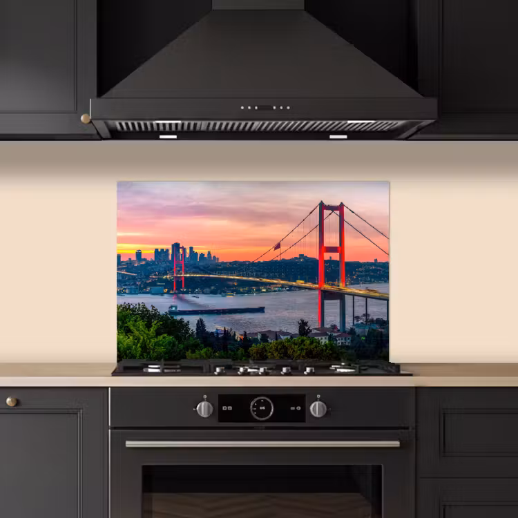 Spatscherm keuken - Brug - Rood - Skyline - Water — 1