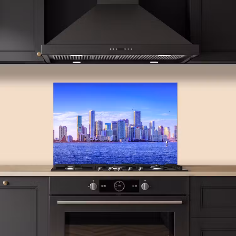Spatscherm keuken - Skyline - Blauw - Wolkenkrabbers - Stad — 2