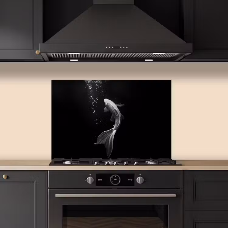 Spatscherm keuken - Koi - Vis - Wit - Zwart — 2