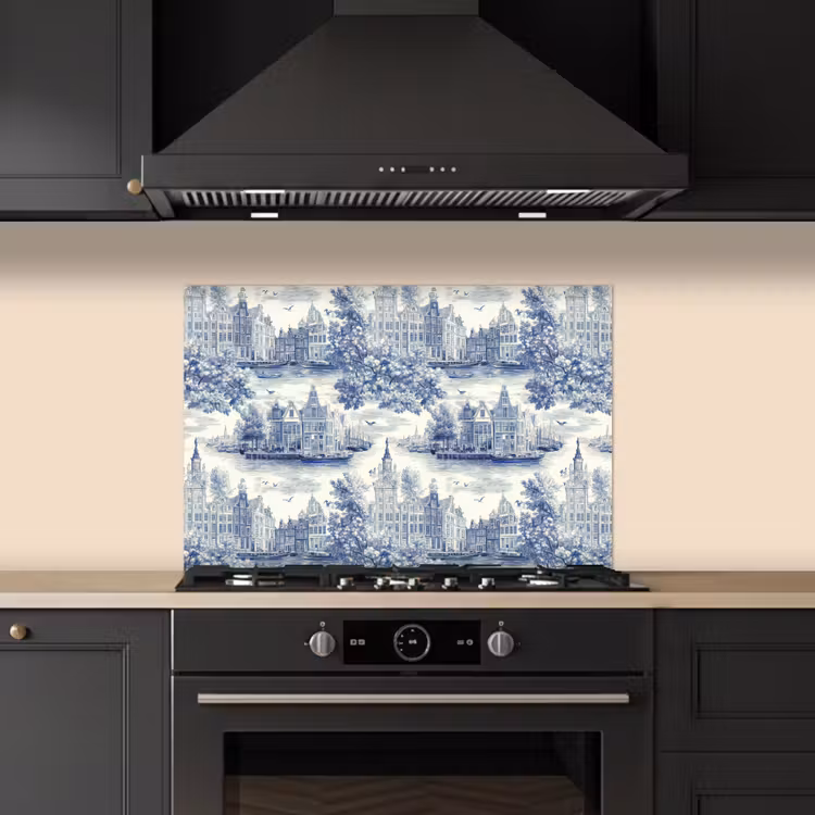 Spatscherm keuken - Huizen - Bomen - Water - Vogels - Blauw — 2