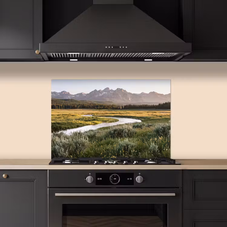 Spatscherm keuken - Berglandschap - Rivier - Bos — 2