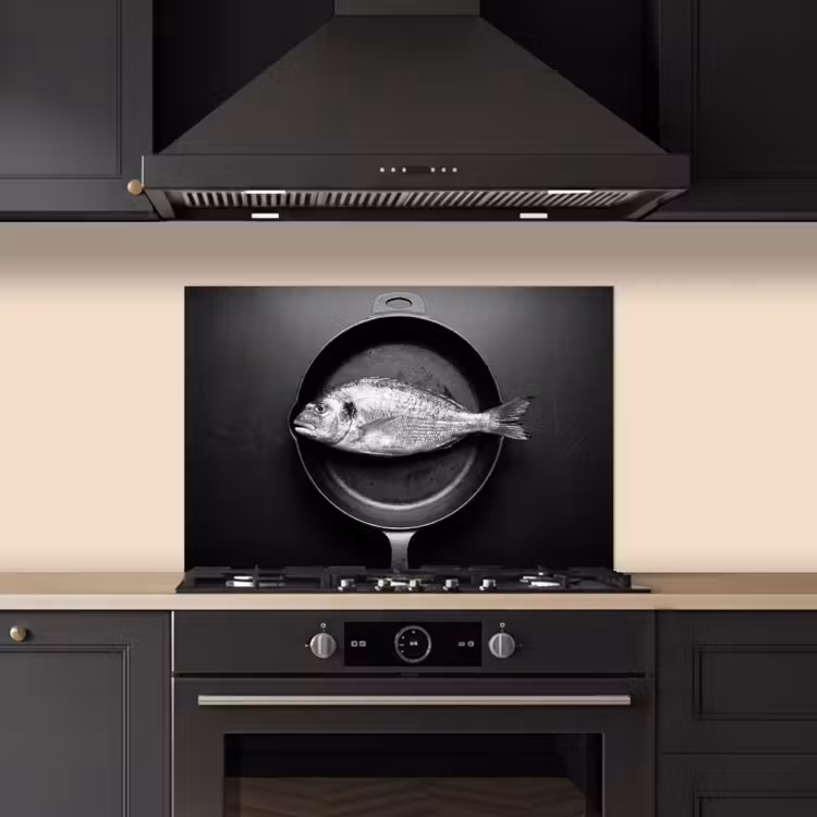Spatscherm keuken - Pan - Vis - Zwart - Wit — 2